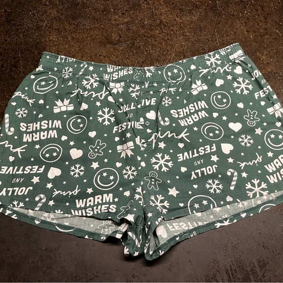 Victoria Secret Green Holiday Sleep Shorts, XL - Picture 1 of 7